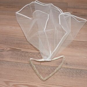Chic Bridal White and Gold Hair Veil